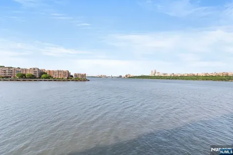 108 The Promenade Edgewater NJ 07020