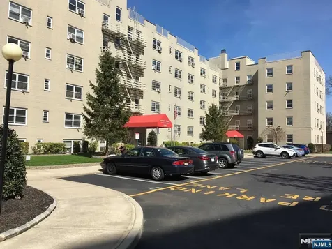 2195 N Central Road Fort Lee NJ 07024