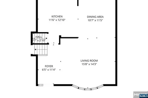 379 Wildrose Avenue Bergenfield NJ 07621