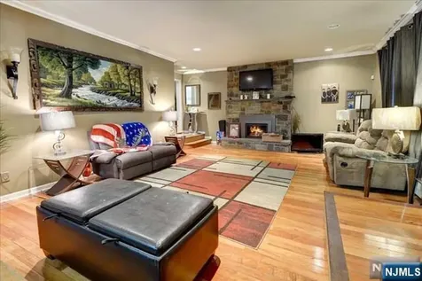 21 Tice Place Ringwood NJ 07456