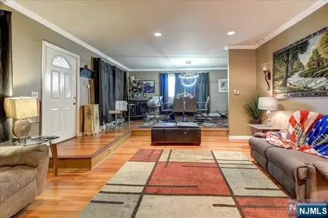 21 Tice Place Ringwood NJ 07456