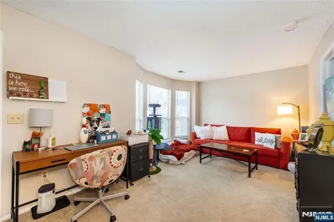 1206 Sycamore Lane Mahwah NJ 07430