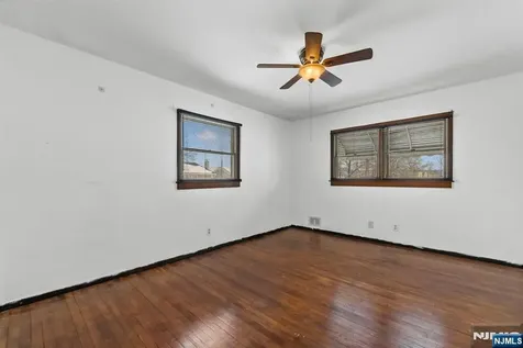 316-318 Maitland Avenue Paterson NJ 07502