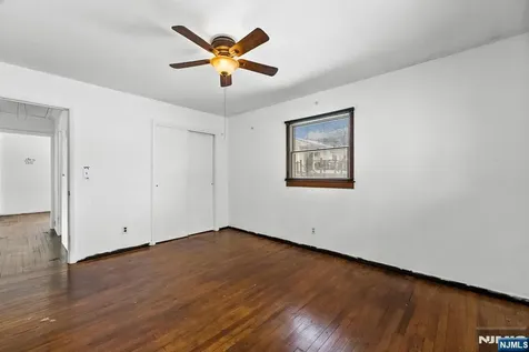 316-318 Maitland Avenue Paterson NJ 07502