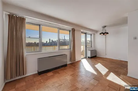 6600 Boulevard East West New York NJ 07093