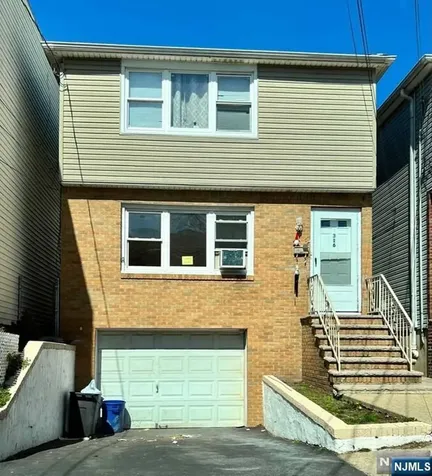 316 William Street Harrison NJ 07029