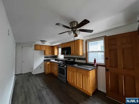 316 William Street Harrison NJ 07029