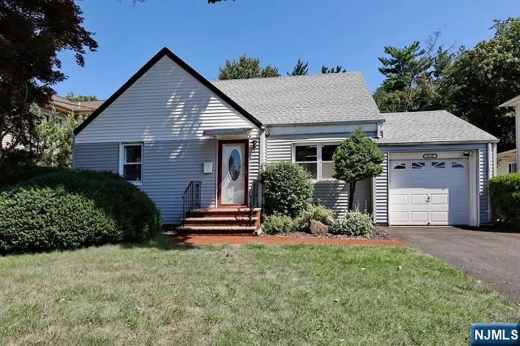 15-47 Elmary Place Fair Lawn NJ 07410