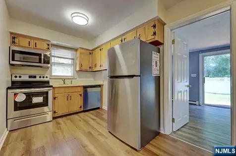 15-47 Elmary Place Fair Lawn NJ 07410