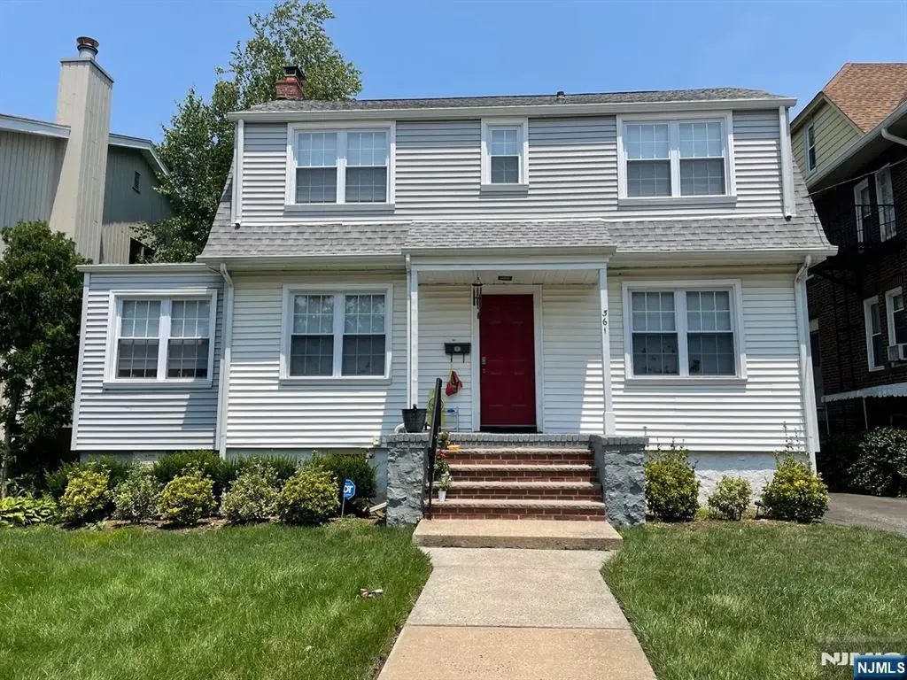 361 Slocum Way Fort Lee NJ 07024