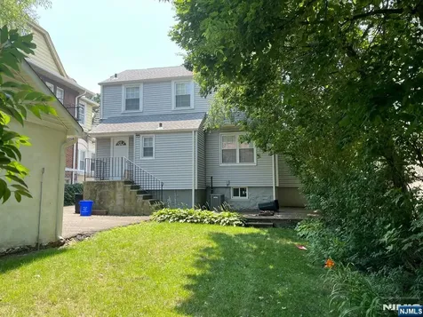 361 Slocum Way Fort Lee NJ 07024