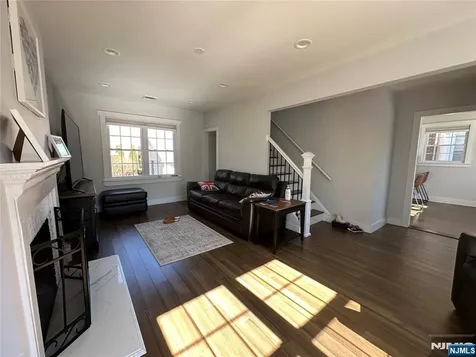 361 Slocum Way Fort Lee NJ 07024