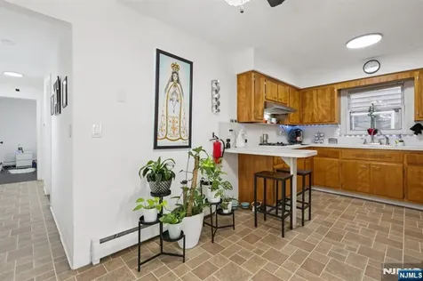89 Anderson Avenue Wallington NJ 07057