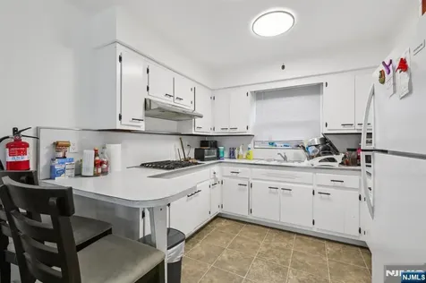 89 Anderson Avenue Wallington NJ 07057
