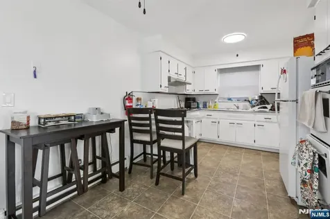 89 Anderson Avenue Wallington NJ 07057