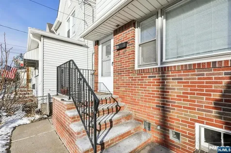 89 Anderson Avenue Wallington NJ 07057