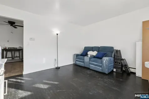 89 Anderson Avenue Wallington NJ 07057