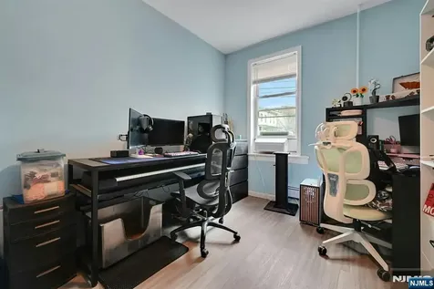 21 66th Street West New York NJ 07093
