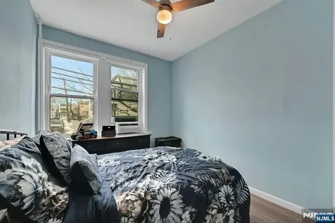 21 66th Street West New York NJ 07093