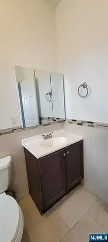110 Peabody Place Newark NJ 07104