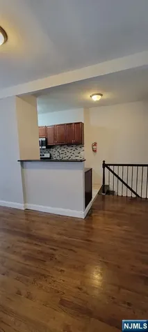 110 Peabody Place Newark NJ 07104