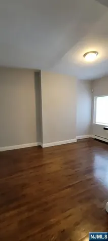 110 Peabody Place Newark NJ 07104