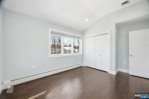 39 Drury Lane Demarest NJ 07627