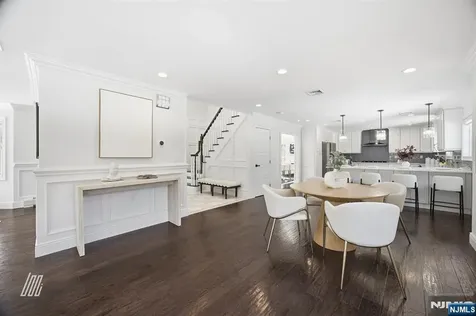 39 Drury Lane Demarest NJ 07627
