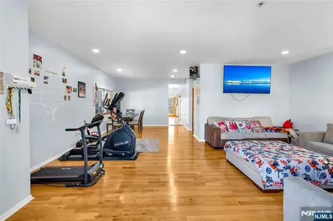 20 Center Street Butler Borough NJ 07405
