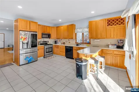20 Center Street Butler Borough NJ 07405