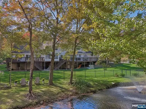 1015 High Mountain Road Franklin Lakes NJ 07417