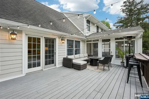 1015 High Mountain Road Franklin Lakes NJ 07417