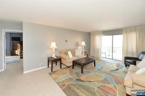265 Main Street Ridgefield Park NJ 07660