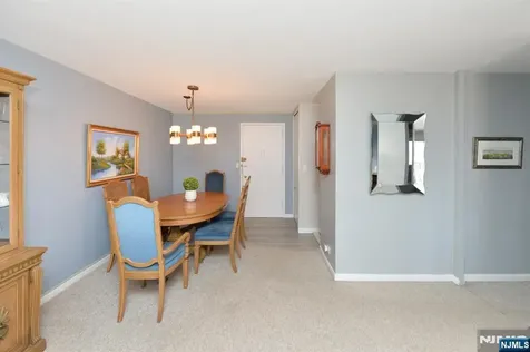 265 Main Street Ridgefield Park NJ 07660
