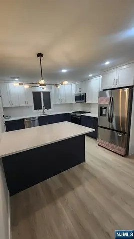 731 Lake Avenue Lyndhurst NJ 07071