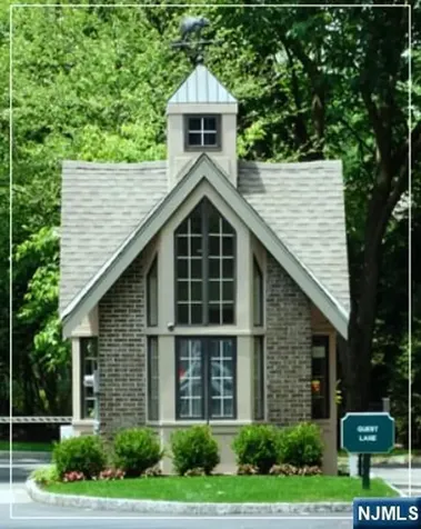 153 Ashley Place Park Ridge NJ 07656