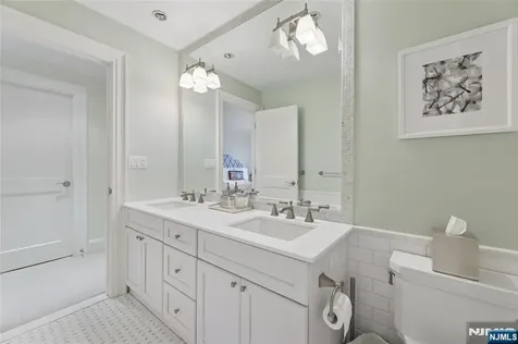 66 Hoover Drive Cresskill NJ 07626