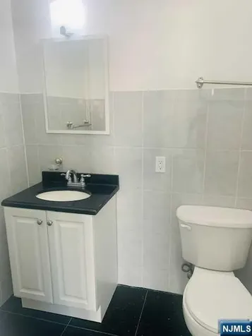 352 Lanza Avenue Garfield NJ 07026