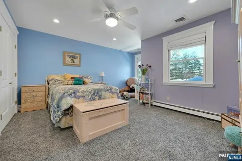 285 Chestnut Ridge Road Woodcliff Lake NJ 07677