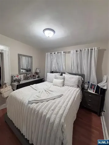 365 10th Avenue Paterson NJ 07514
