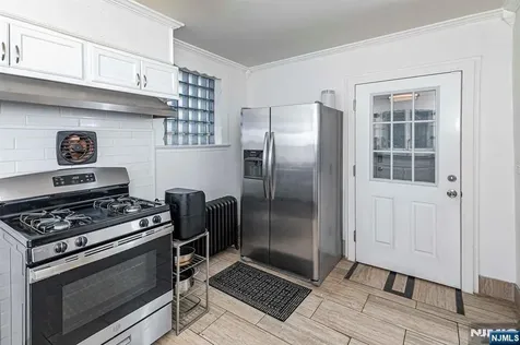 10 Whittier Avenue Trenton NJ 08618