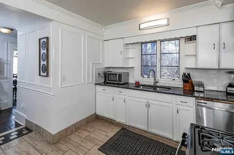 10 Whittier Avenue Trenton NJ 08618