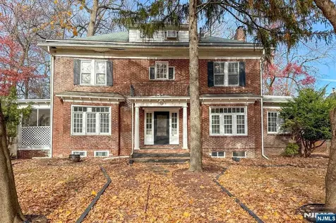 10 Whittier Avenue Trenton NJ 08618