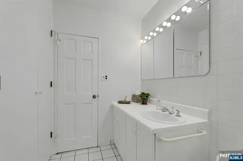 6 Horizon Road Fort Lee NJ 07024