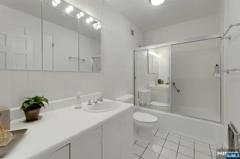 6 Horizon Road Fort Lee NJ 07024