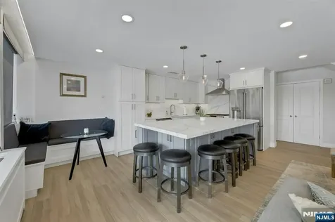2 Horizon Road Fort Lee NJ 07024