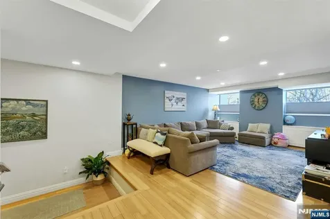 2 Horizon Road Fort Lee NJ 07024