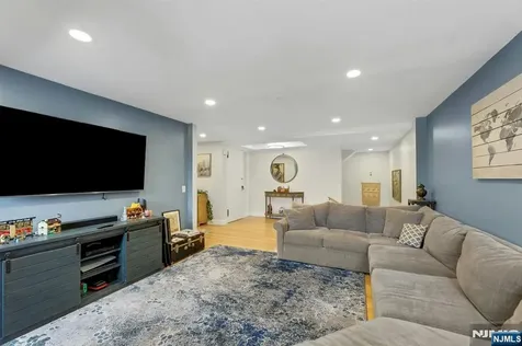 2 Horizon Road Fort Lee NJ 07024