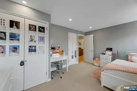 2 Horizon Road Fort Lee NJ 07024