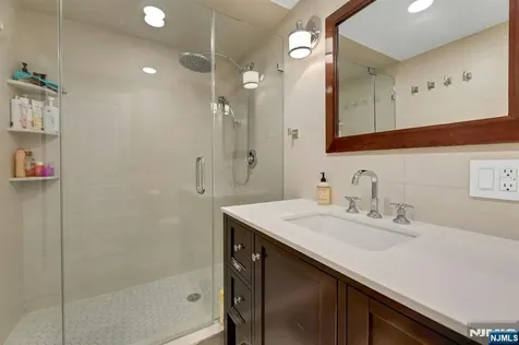 2 Horizon Road Fort Lee NJ 07024